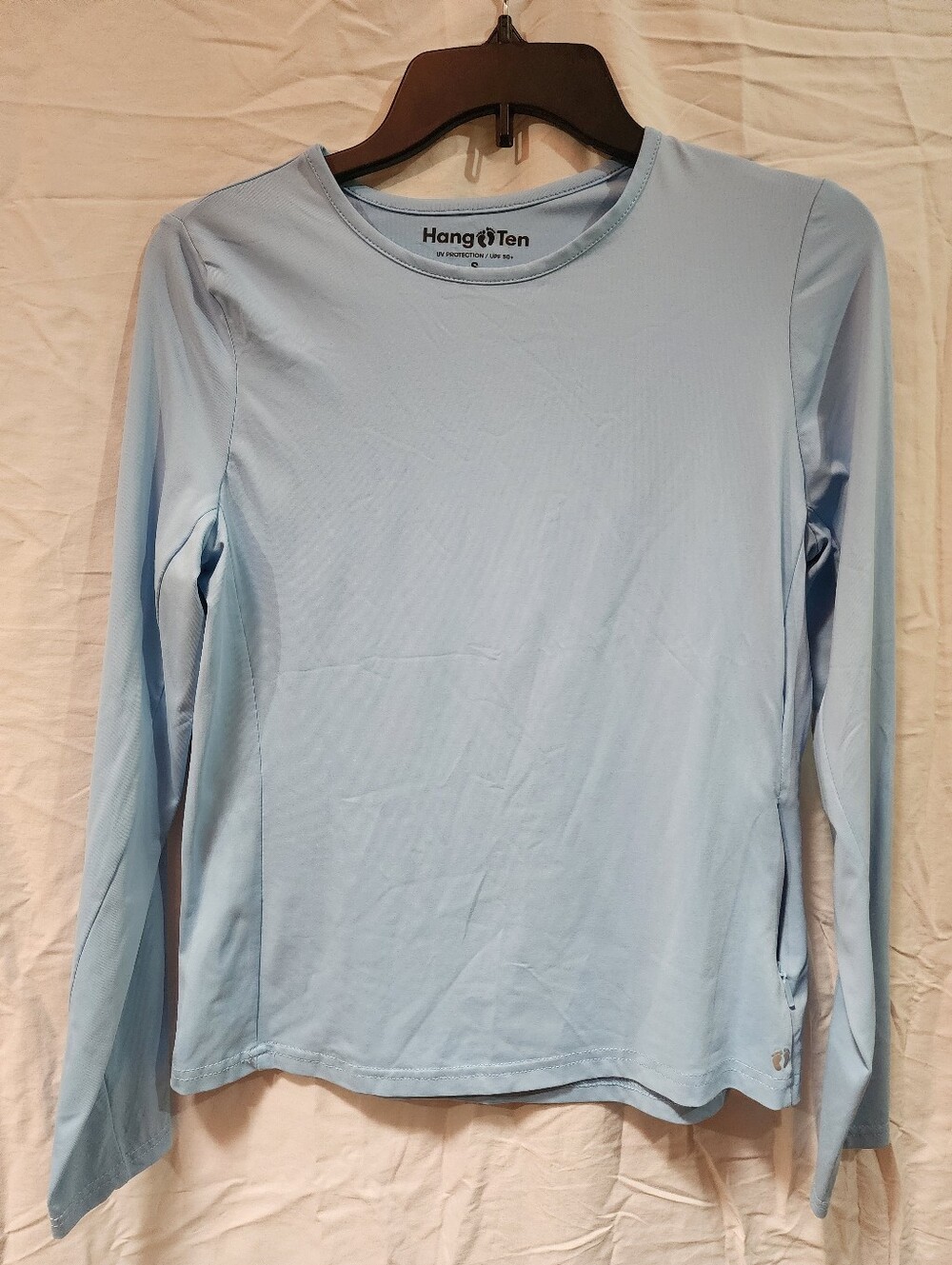 Hang Ten Ladies' Sun Protection Tee in light blue. Sz SMALL